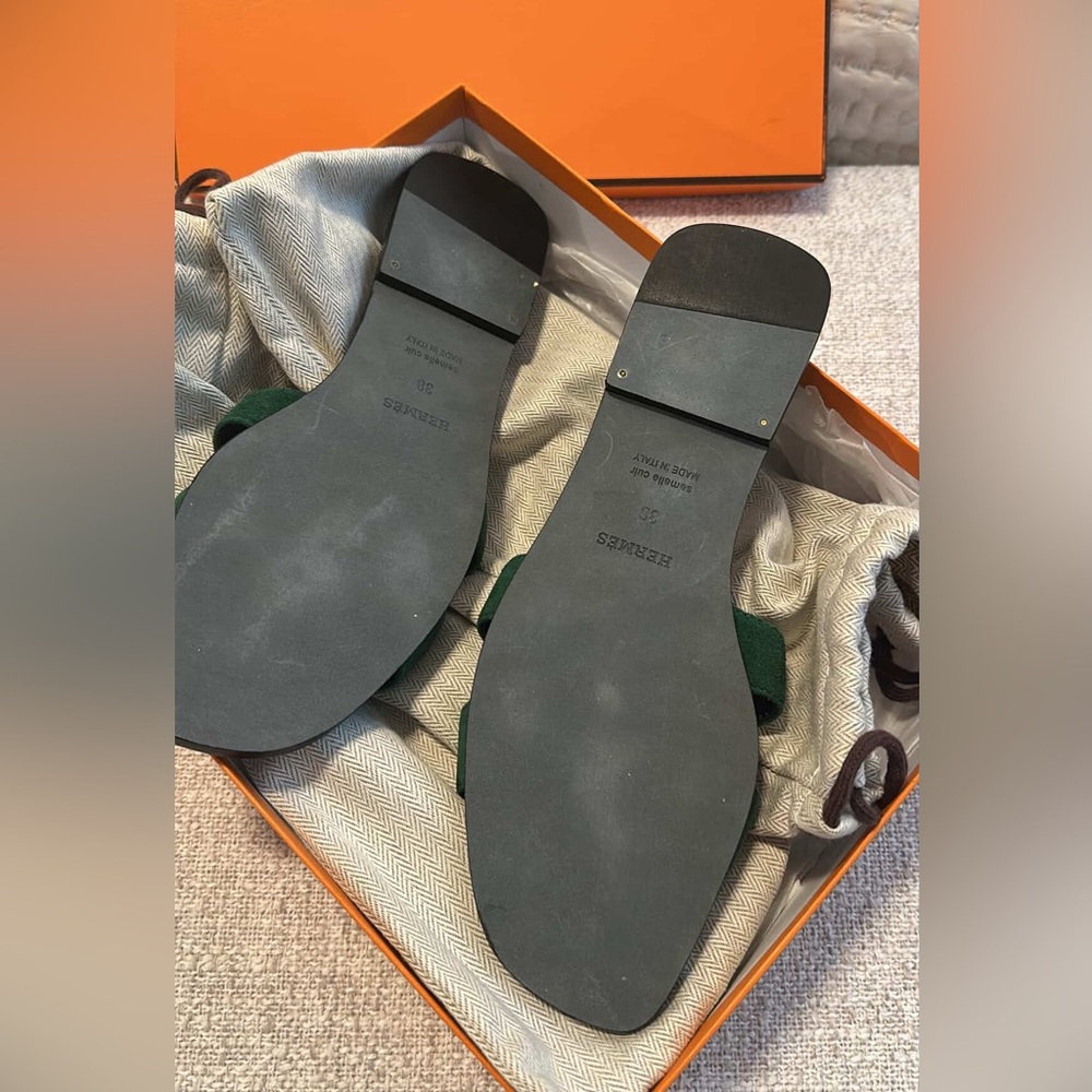 Green Slide Sandals Oran Hermes - size 38 - Picture 2 of 3
